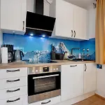 Marinas Alpenblick Appartement *