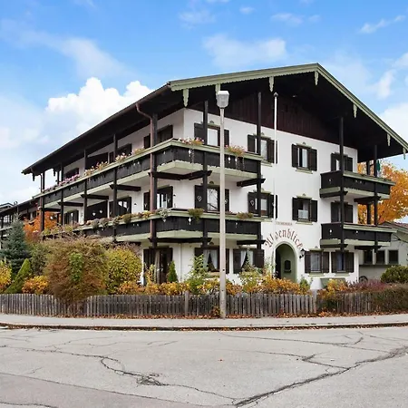 Marinas Alpenblick Apartment