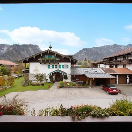 Marinas Alpenblick Apartment